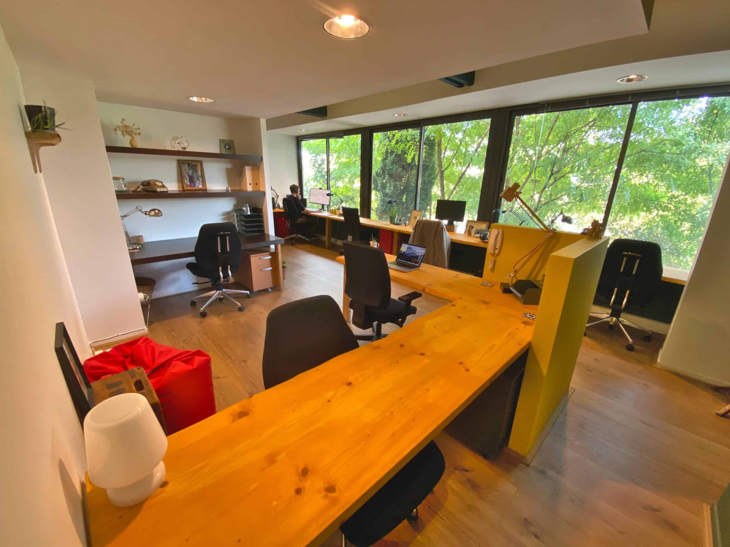 bureaux vue Saône, à l'étage